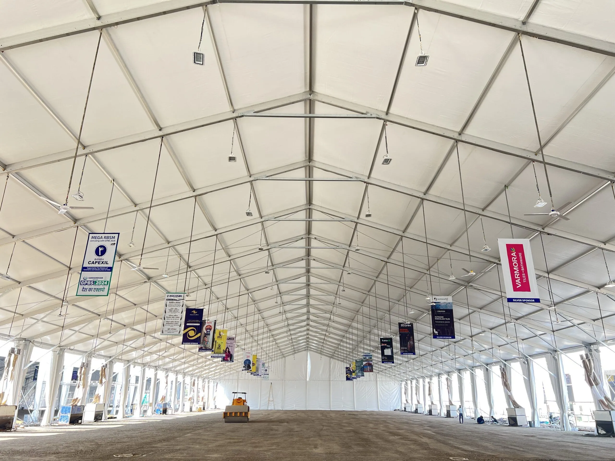 Hanger Tent